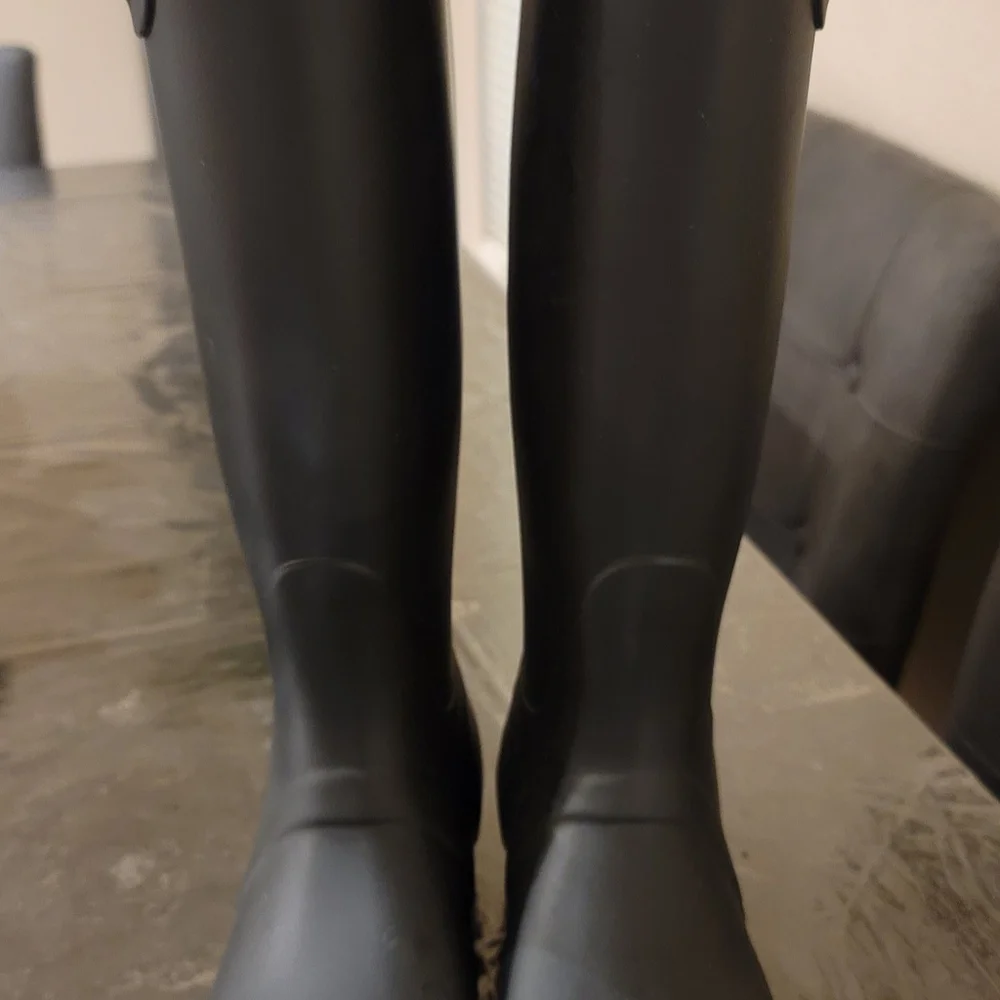 SOLD---Hunter Women's Original Tall Rain Boots - Picture 9 of 12